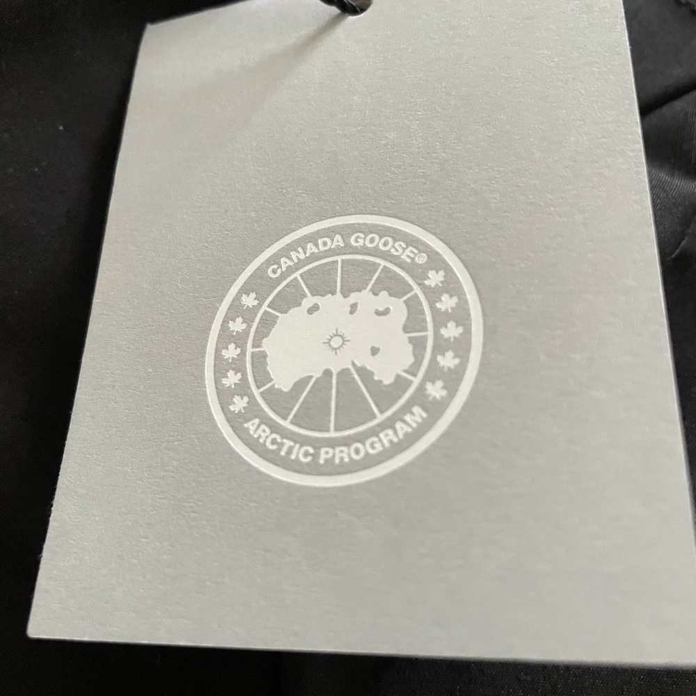 Canada Goose Bump Extender NWT